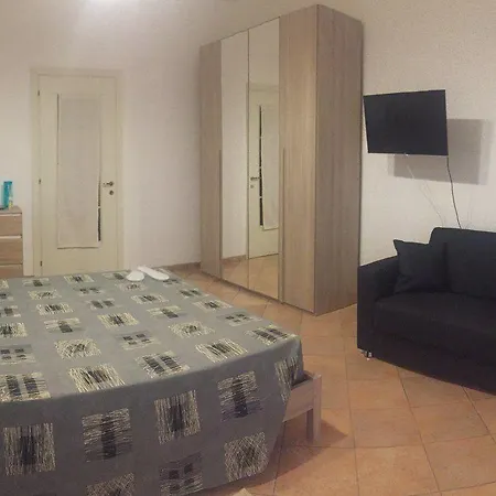 Konukevi Easy Cagliari